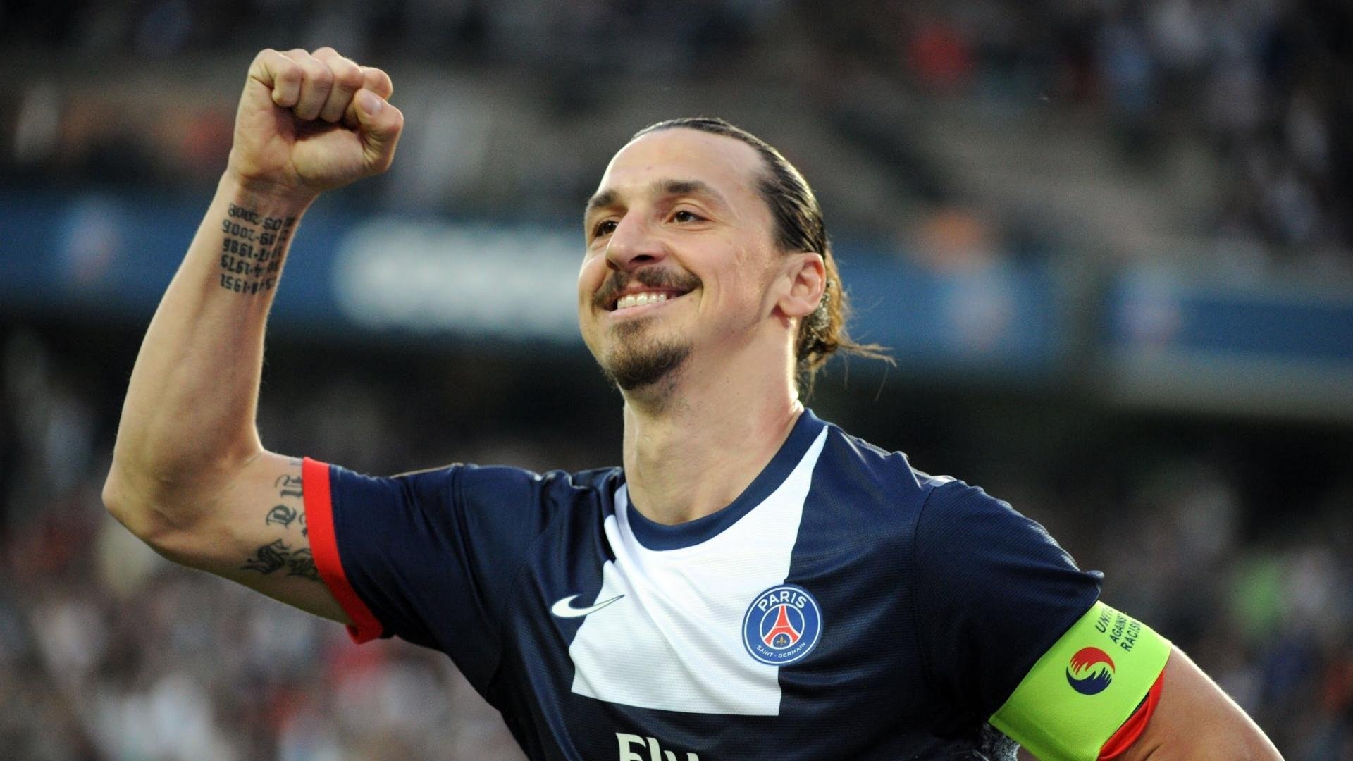 太阳城娱乐城-双雄斗悬念生，浓眉哥与哈兰德跨界对决，德国战车深陷连败泥潭